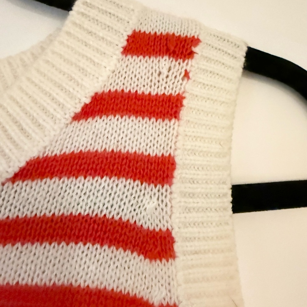 Red and White Striped Knit Top - Picture 6 of 7